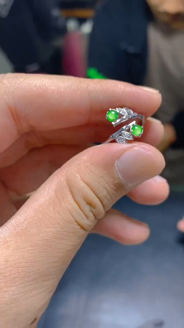 【闪购商品】翡翠戒指未镶嵌0061597881多样性发一