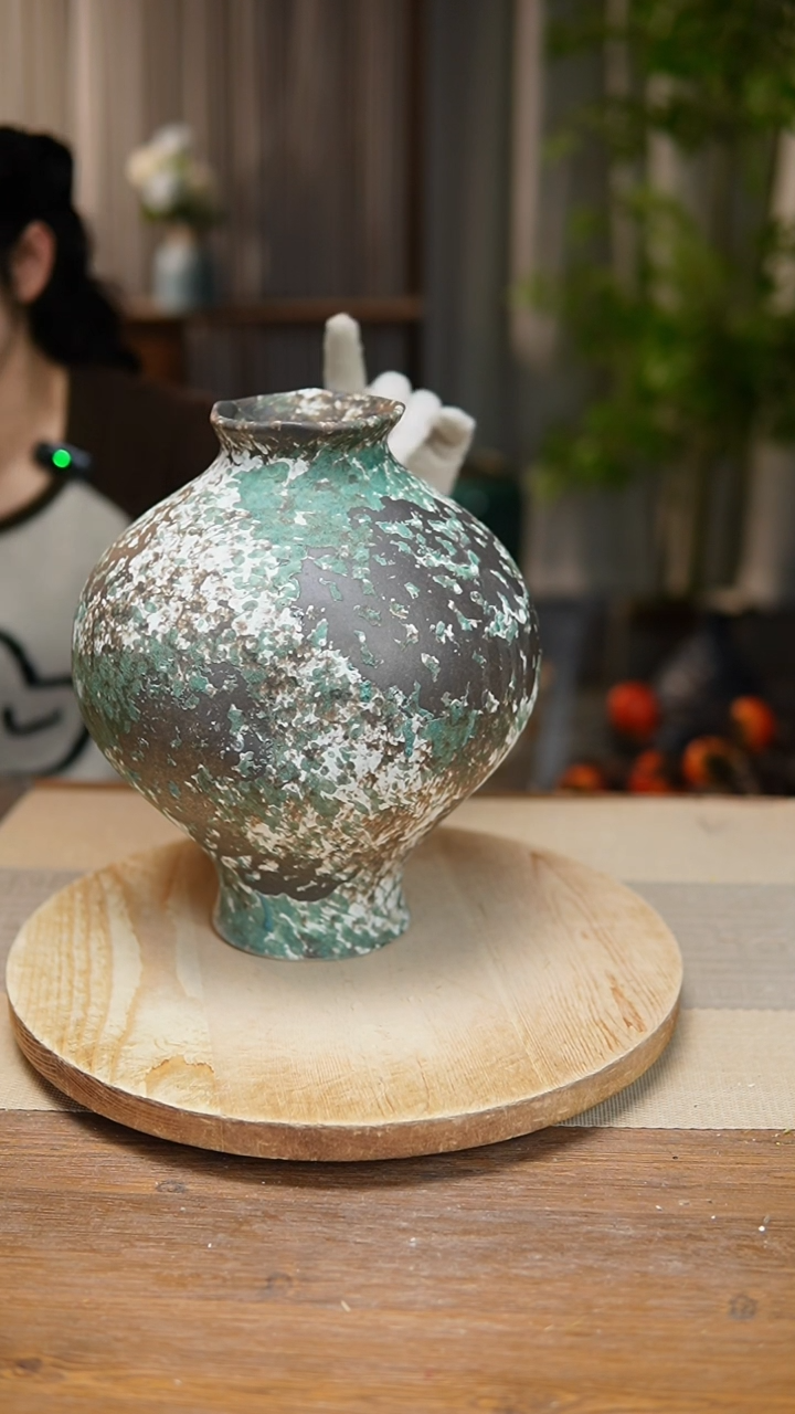 【闪购商品】陶瓷    花器涂鸦绿灯笼