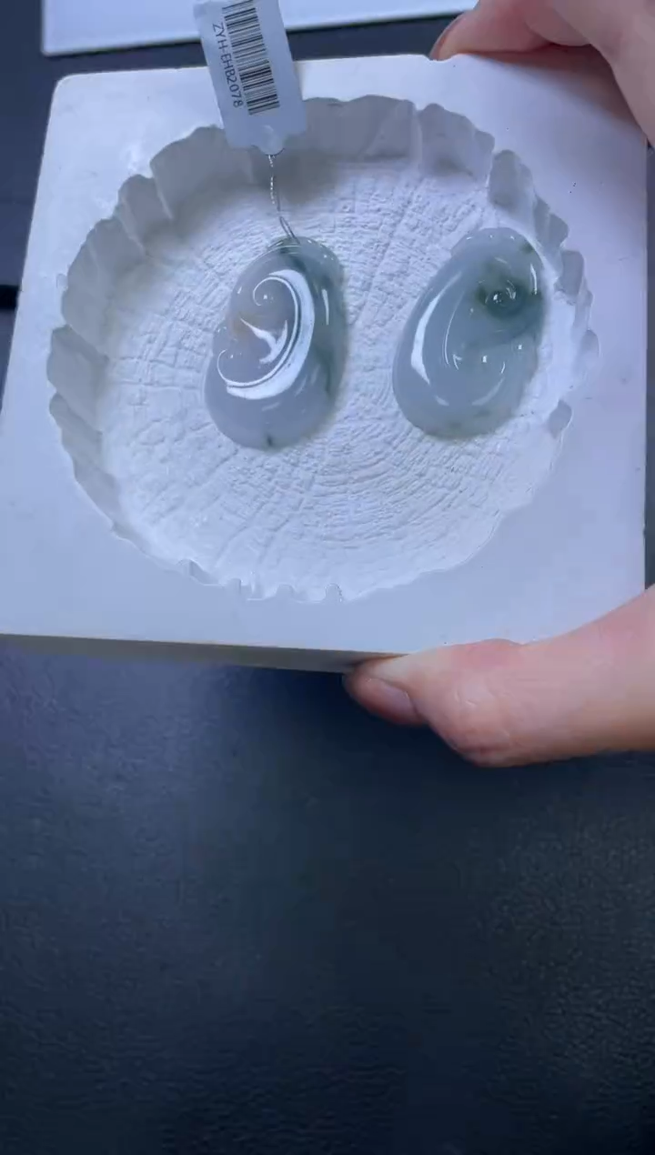 【闪购商品】翡翠挂件18K金镶嵌如意多样性发一件