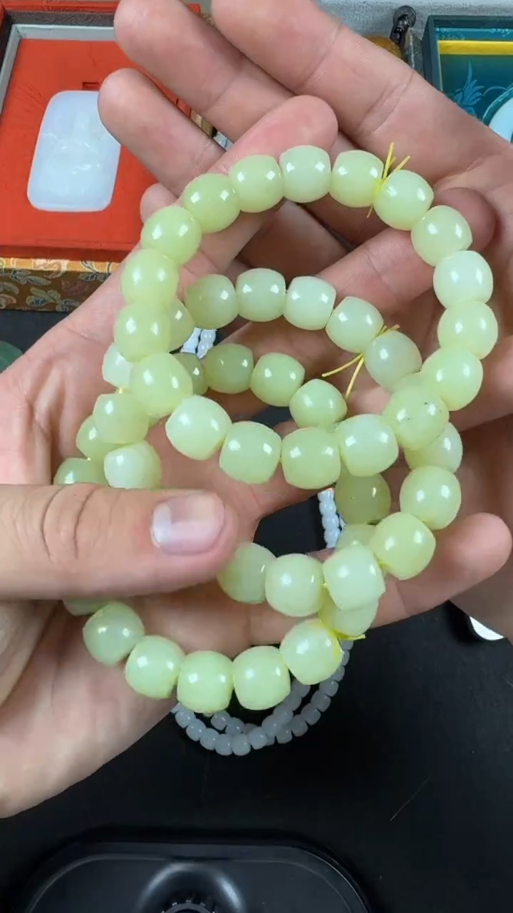 颈饰未镶嵌和田玉多样性发货，拍一发一