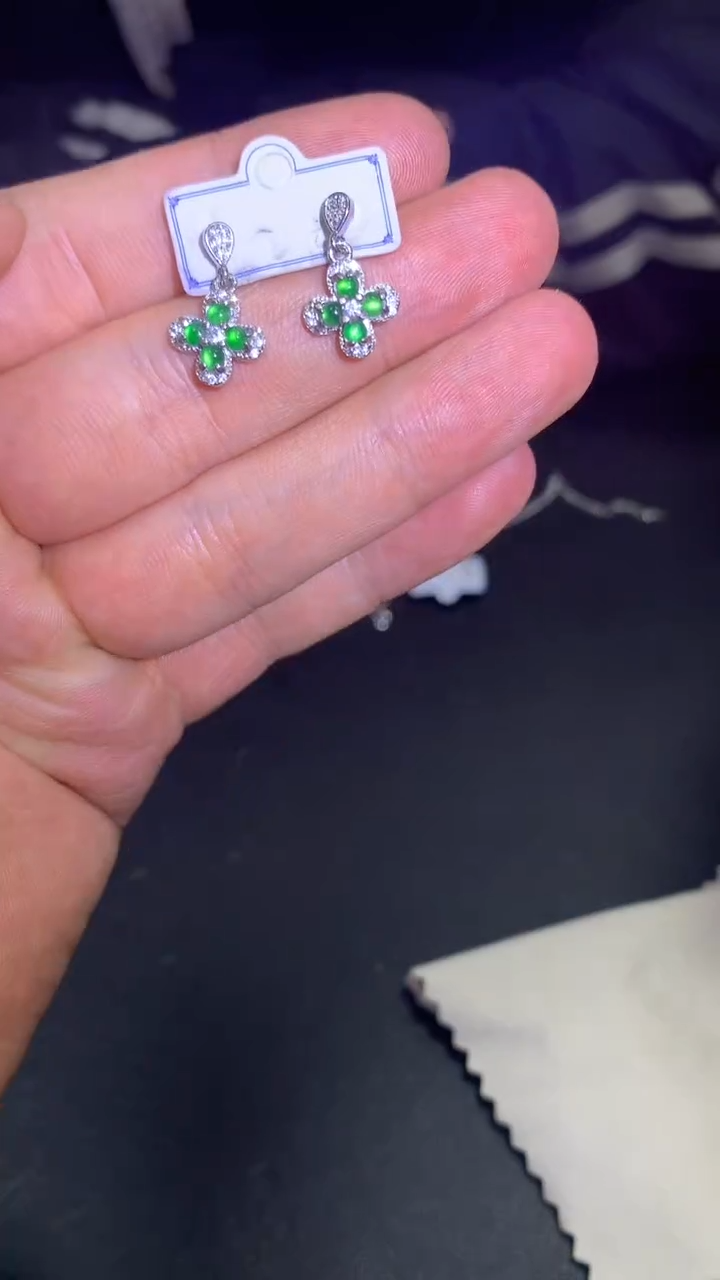 【闪购商品】翡翠耳饰未镶嵌0984701146/多样性发一