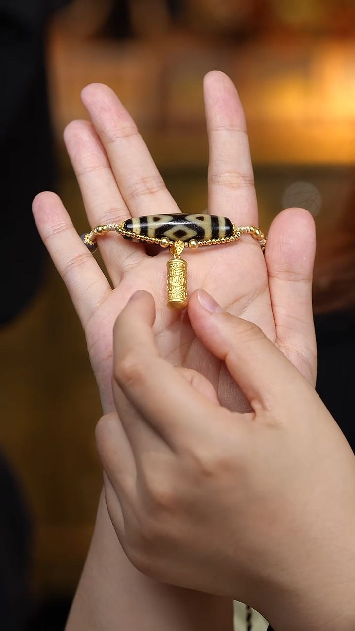 玛瑙/玉髓（覆膜）颈饰未镶嵌多宝项链多样性发其一