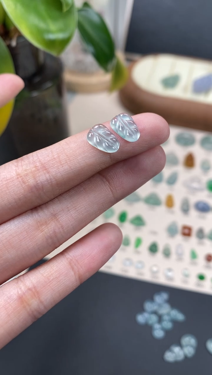 【闪购商品】翡翠颈饰未镶嵌翡翠冰晴叶子