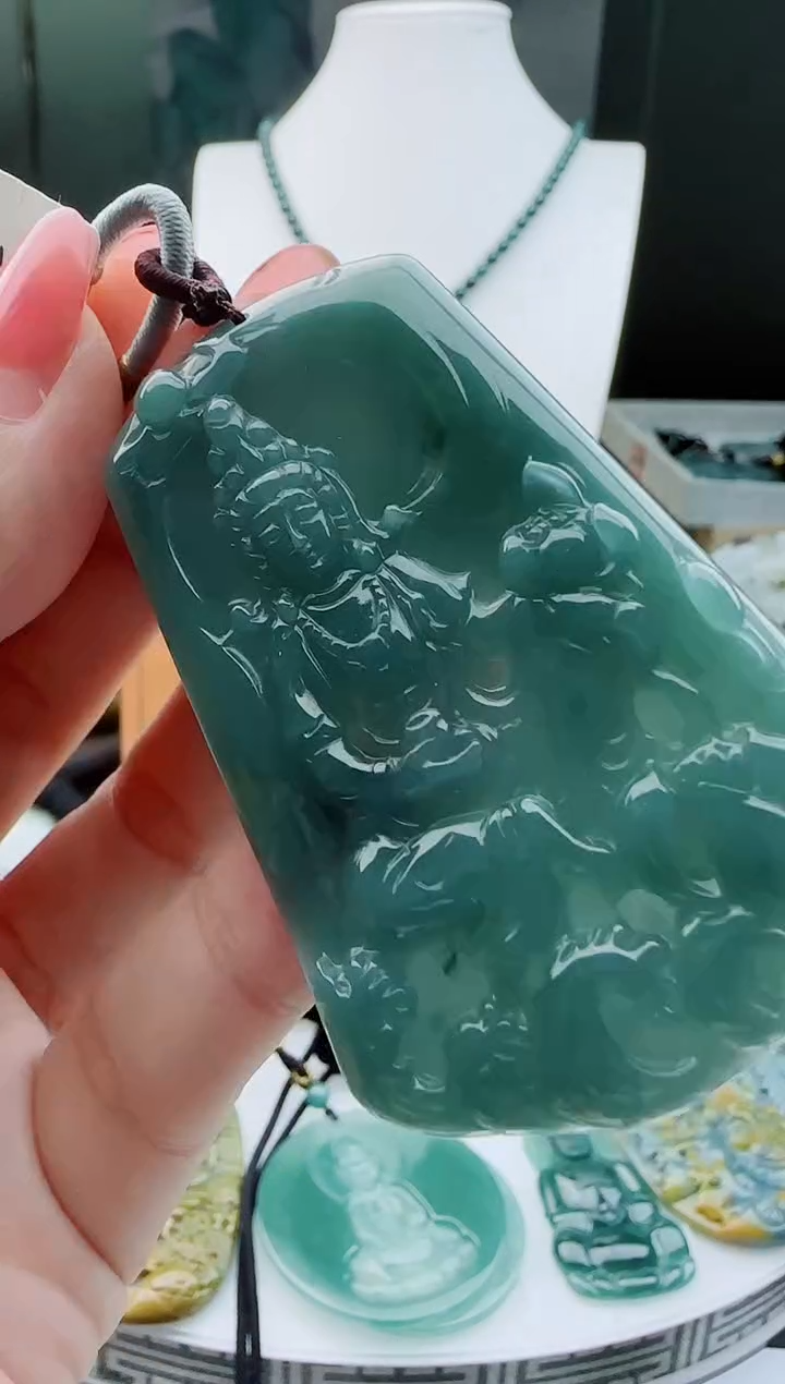 【闪购商品】翡翠颈饰未镶嵌1111111111