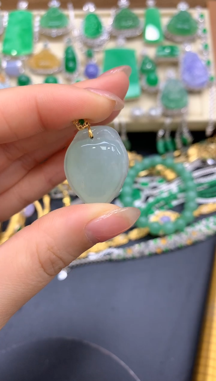 【闪购商品】翡翠颈饰18K金镶嵌133-中国好珍宝