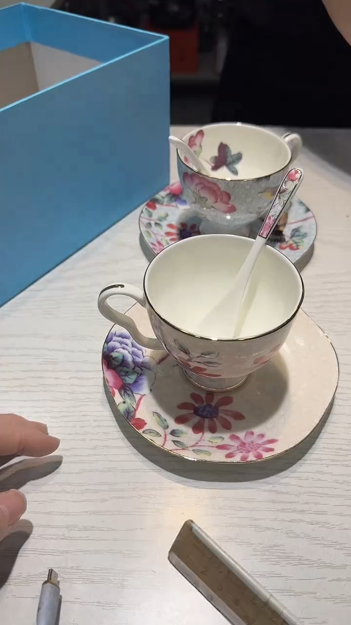 瓷片生活的本意就是开心@@1