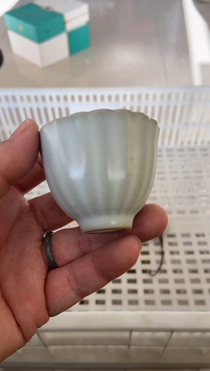 杯无运费险有瑕疵的摄影的产品有使用过的痕迹有点脏介意勿拍