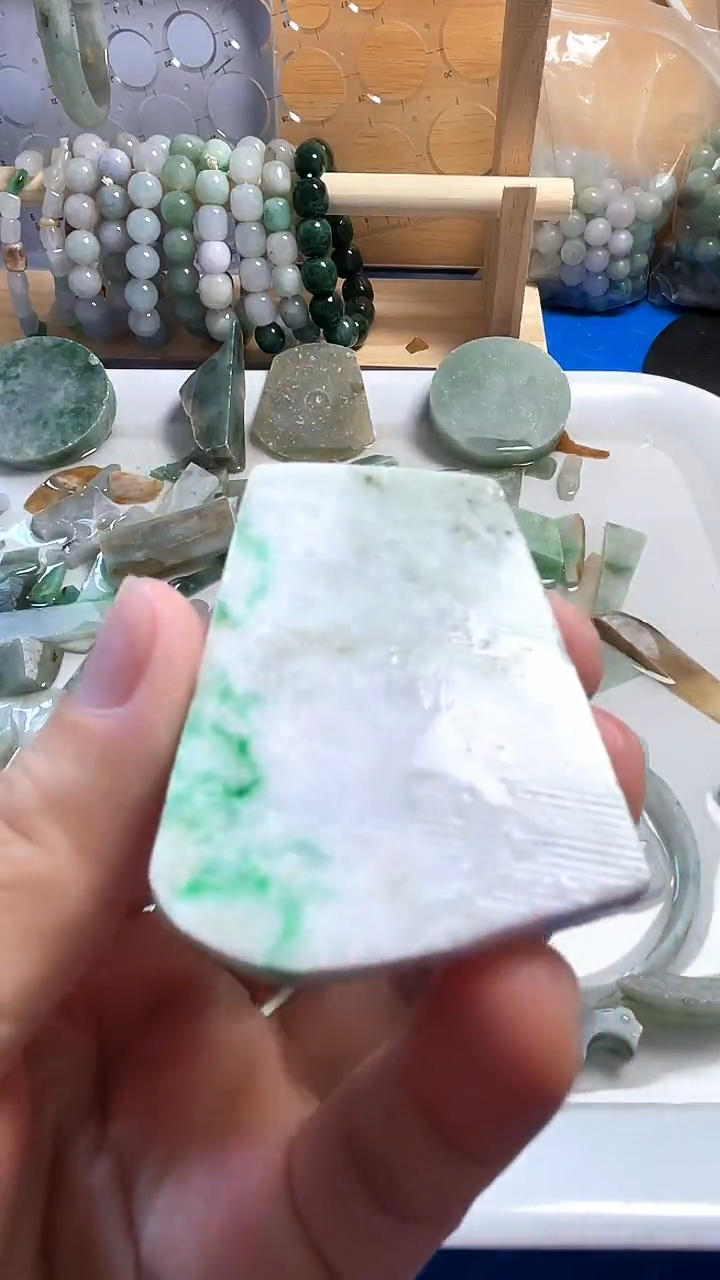 裸石翡翠1****7翡翠小边料