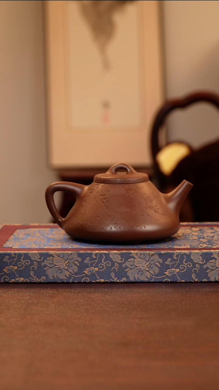 茶壶紫砂乘**浪紫砂壶 