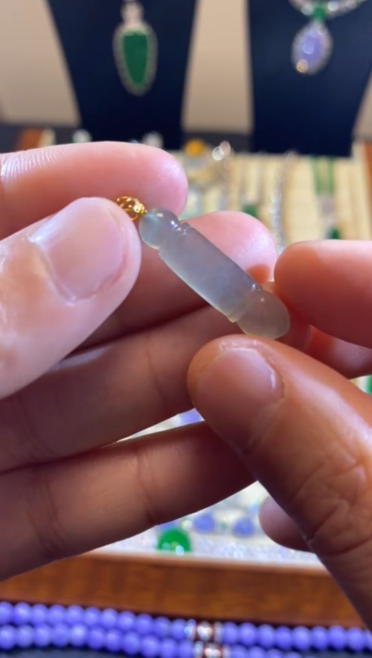 【闪购商品】翡翠吊坠(赠链)18K金镶嵌缅甸天然A货翡翠