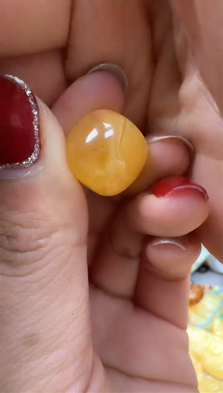 【闪购商品】琥珀裸石未镶嵌珠子