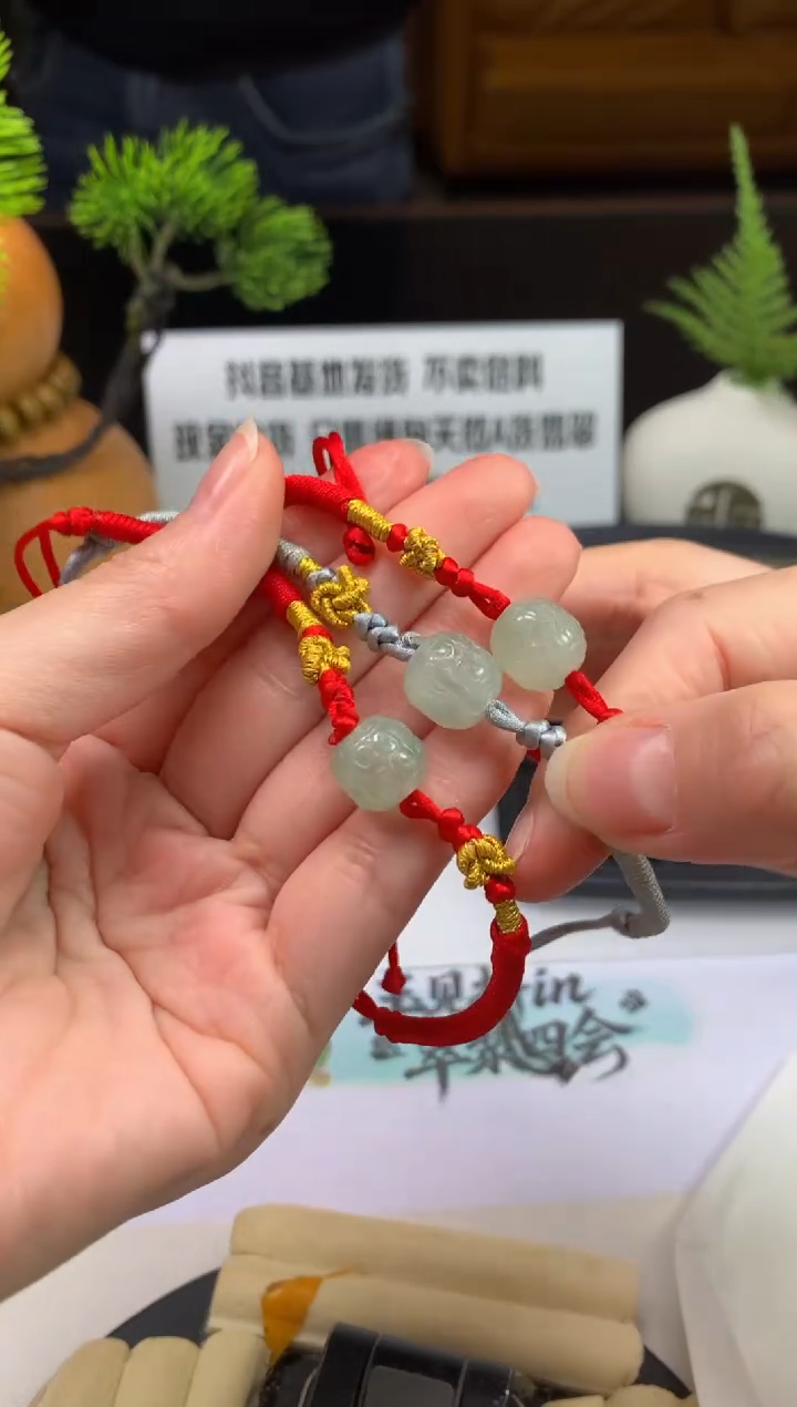 颈饰未镶嵌翡翠---121035多样性发其一