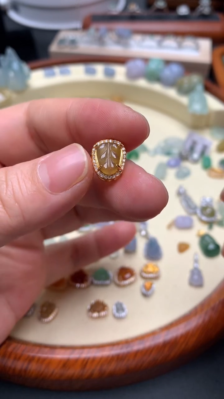 【闪购商品】翡翠颈饰银S925镶嵌翡翠镶嵌叶子