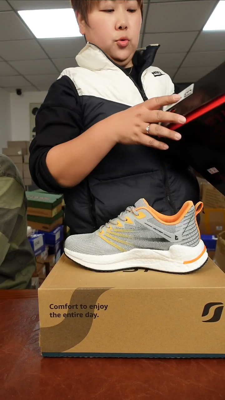 原货 休闲鞋39码   捡漏