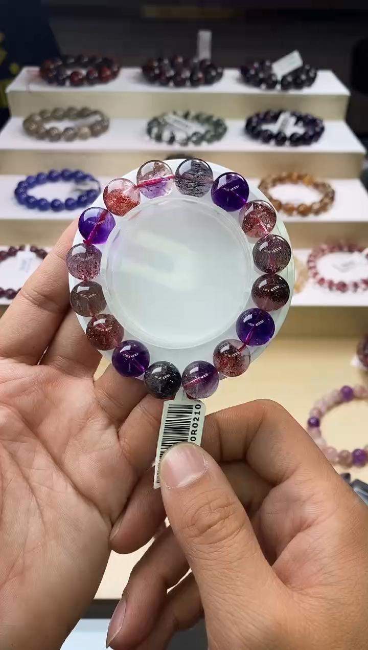 【闪购商品】水晶手链未镶嵌黑加仑超七12m+