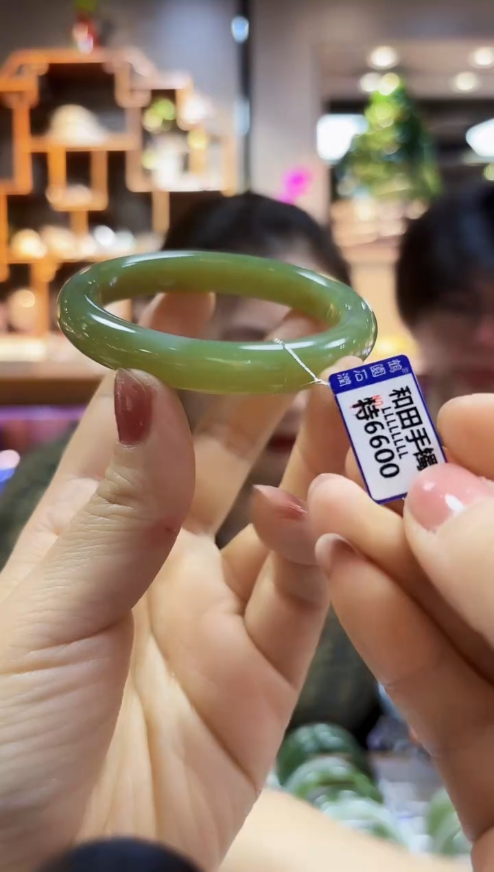 【闪购商品】和田玉55.5未镶嵌手镯