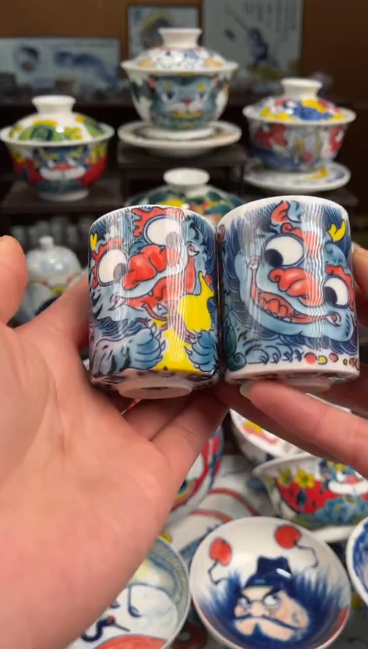 拙明院（微瑕价格）一对扳指杯