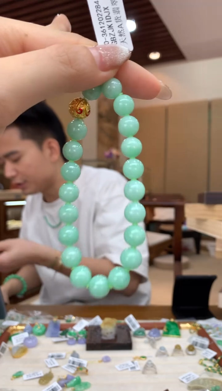 未镶嵌手串翡翠手串