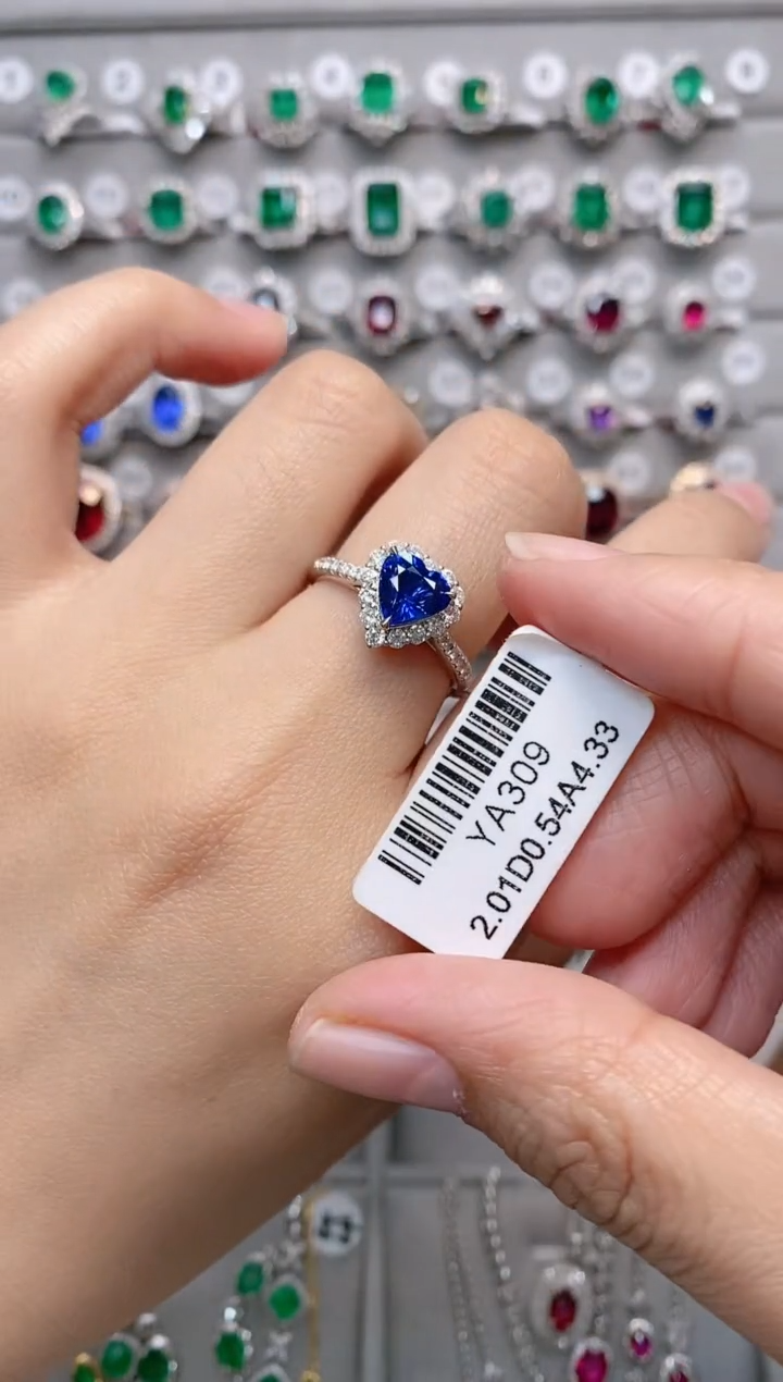 【闪购商品】蓝宝石18K金戒指18K金镶嵌·