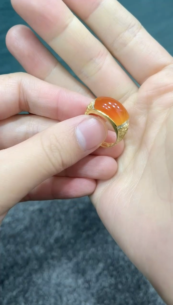 【闪购商品】南红玛瑙戒指18K金镶嵌戒指kk