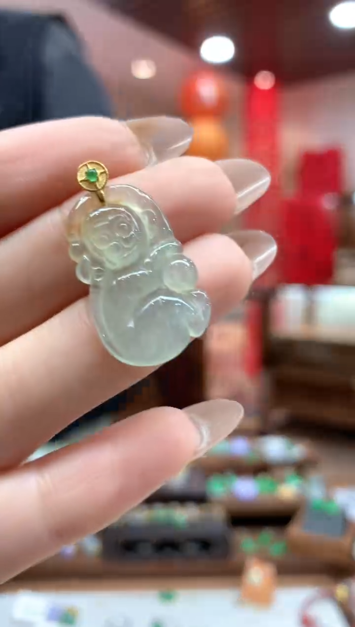 【闪购商品】翡翠吊坠(不含链)18K金镶嵌猴子
