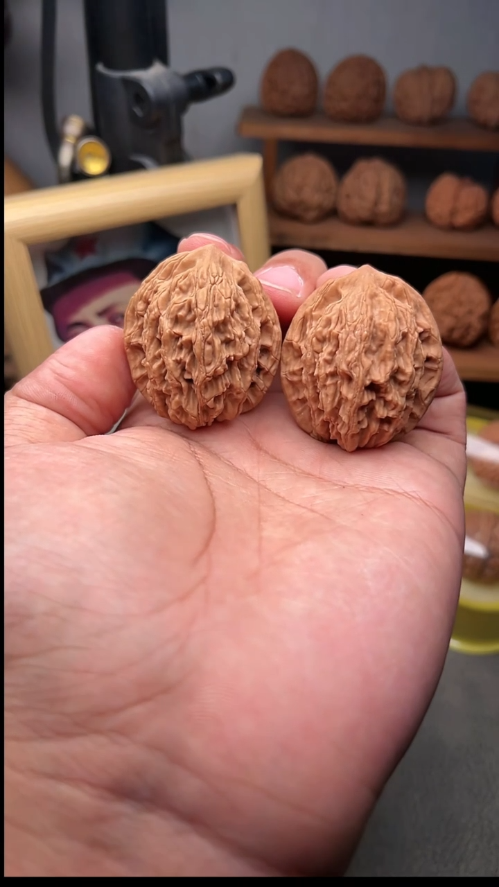 吊坠文玩核桃麦穗虎头40