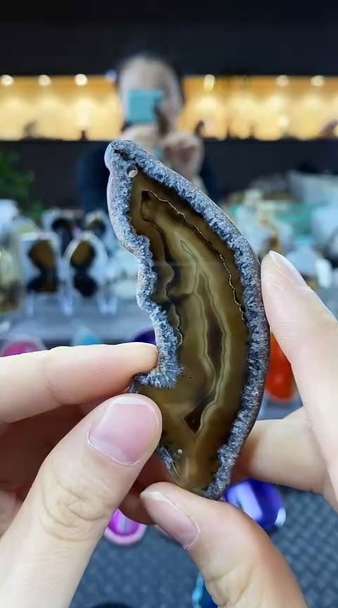 未镶嵌颈饰玛瑙/玉髓C****）玛瑙
