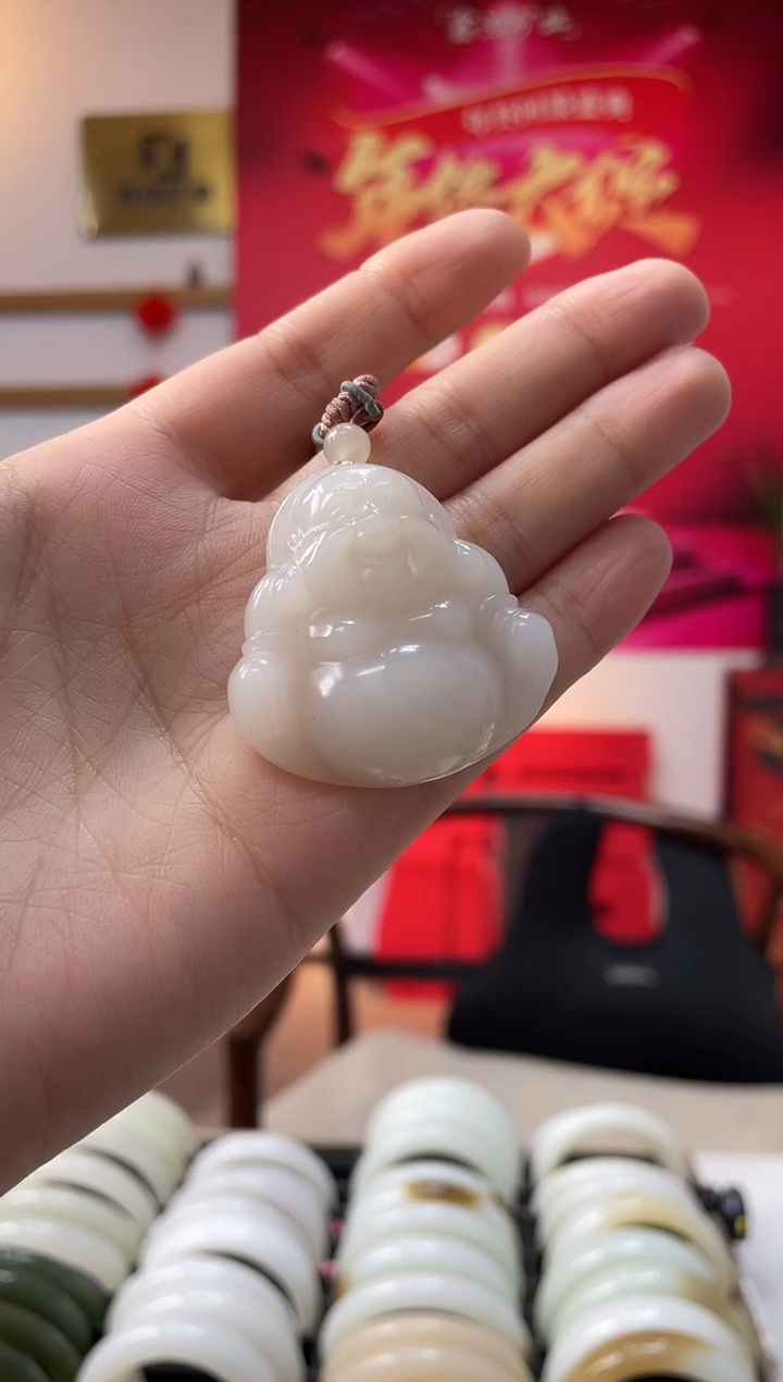【闪购商品】和田玉颈饰未镶嵌佛公吊坠随机发一件