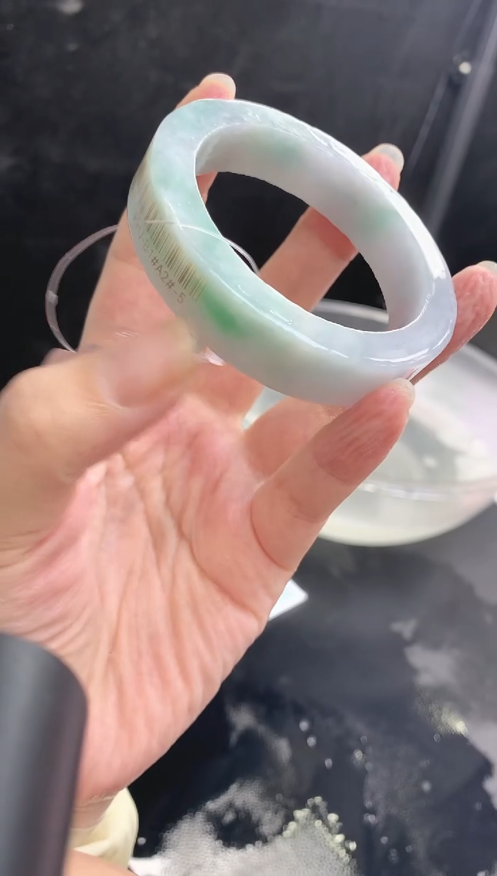 【闪购商品】定制翡翠手镯未镶嵌32 55-56正