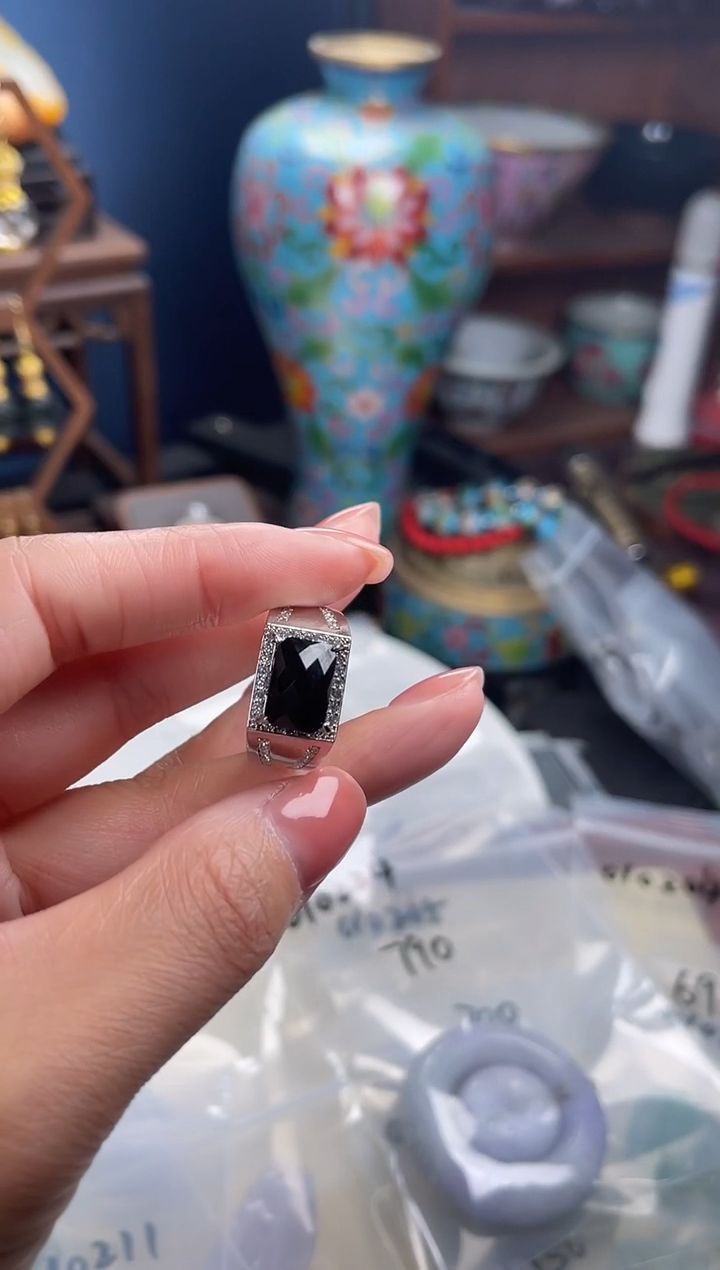 未镶嵌挂件翡翠@****1，010226