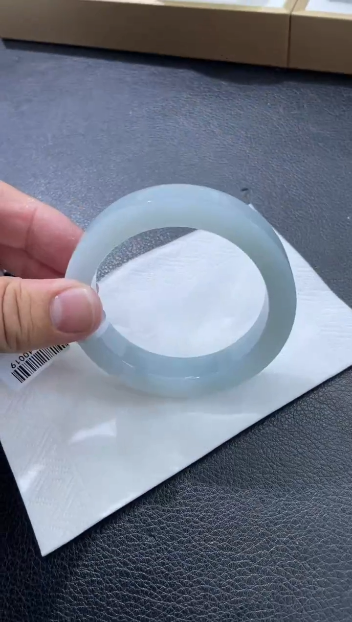 未镶嵌手镯定制翡翠安**娜手镯DDJ发一件