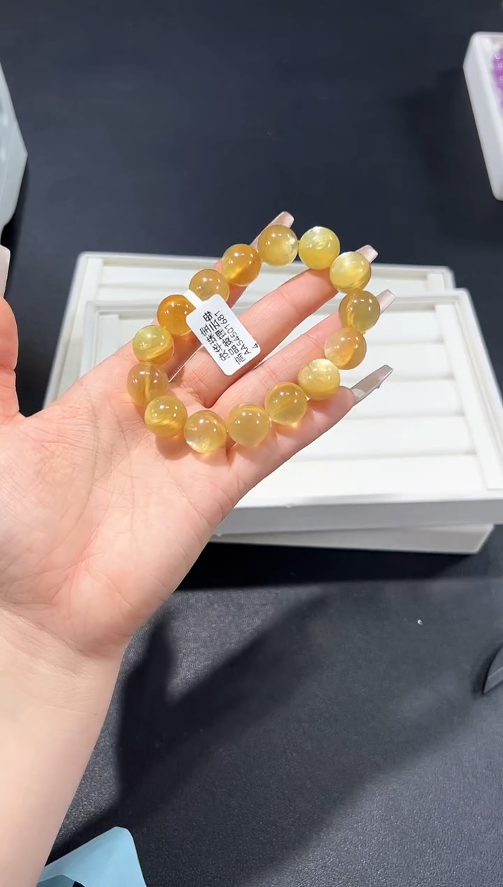 无无8p多样性发其一【1条】默认微瑕