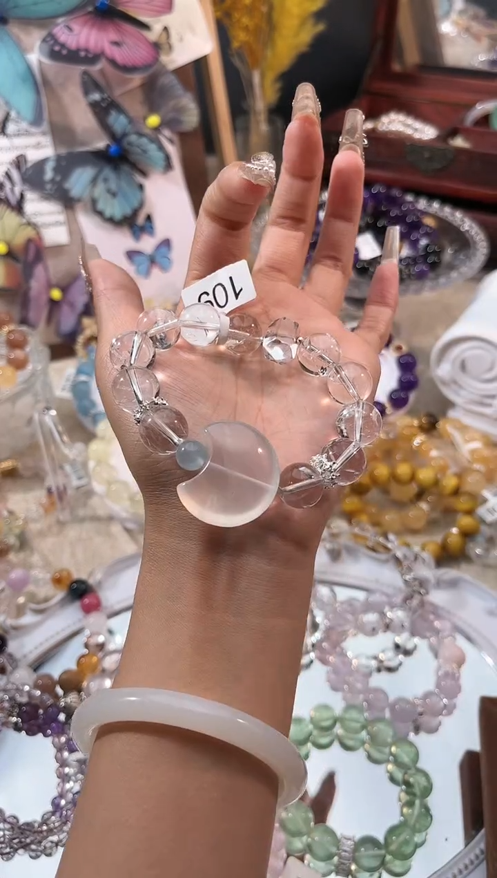 【闪购商品】水晶手链未镶嵌多样性发货颜色微差发其一 