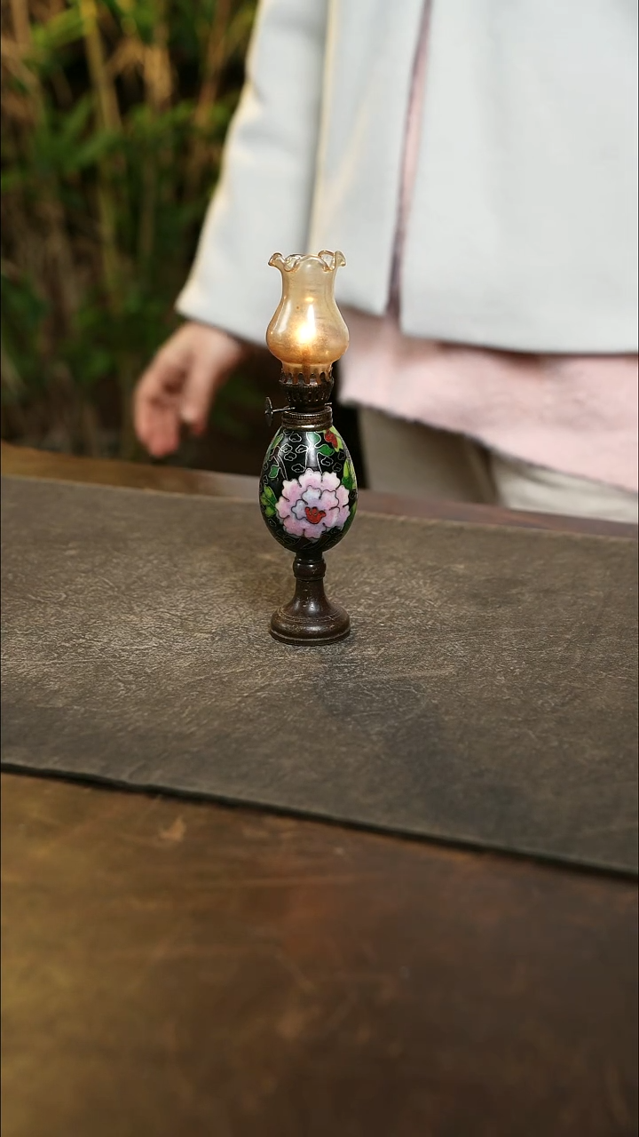 景泰兰掐丝工艺复古灯花开富贵3