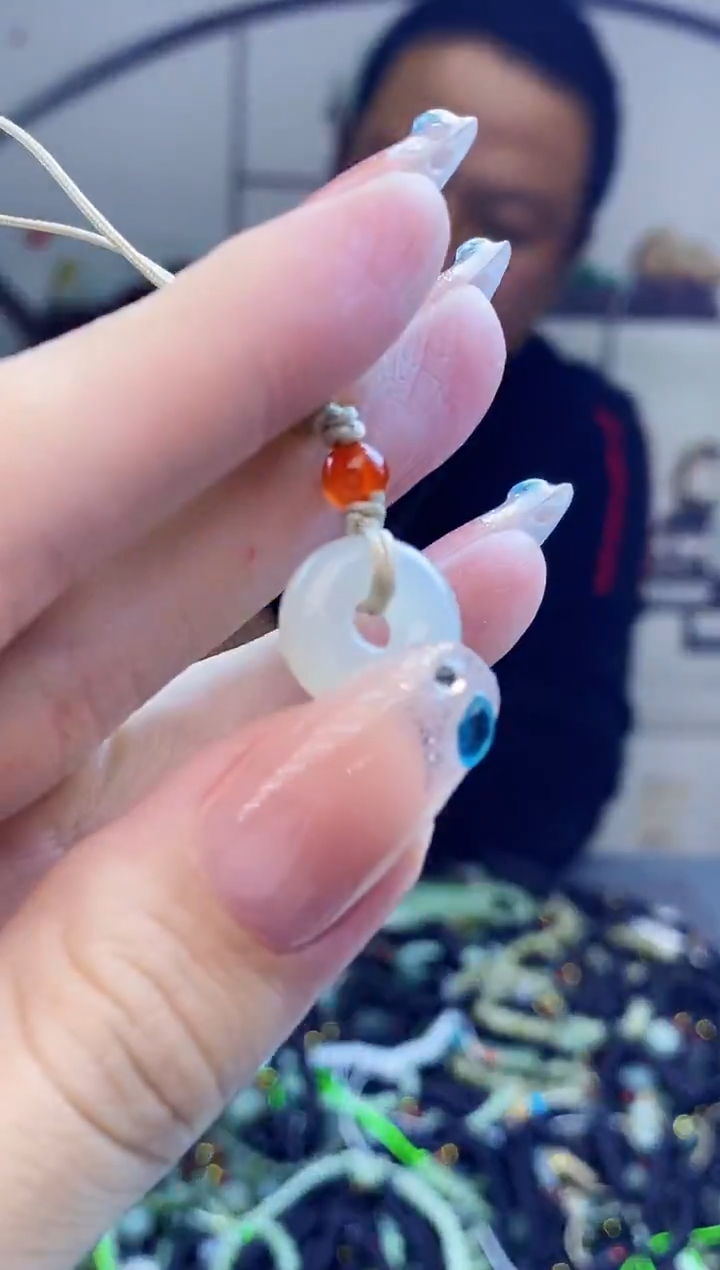 颈饰未镶嵌和田玉多样性发拍一发一