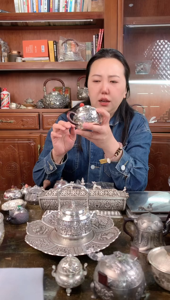 【闪购商品】足银999寸老师龙凤呈祥泡茶壶