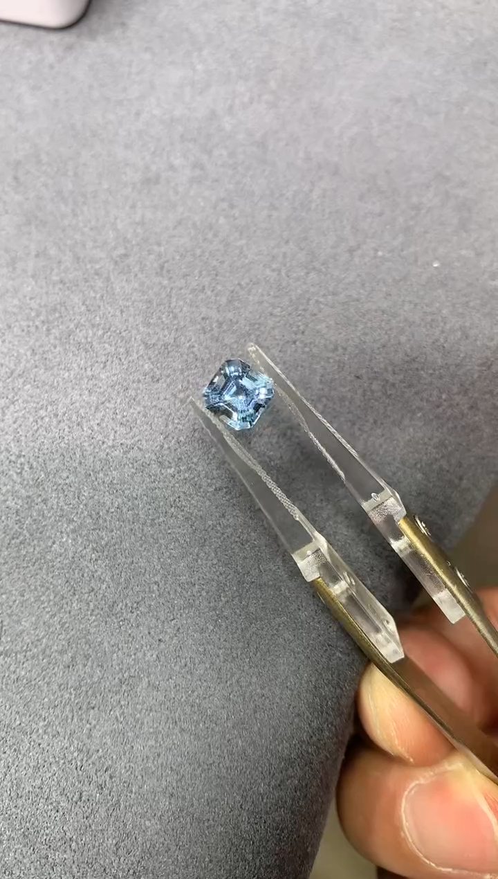 【闪购商品】海蓝宝石笔搁未镶嵌1.2ct 39