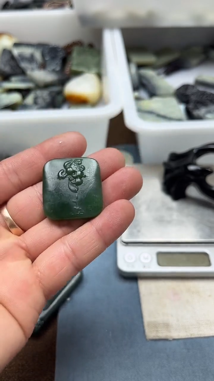 吊坠(不含链)未镶嵌和田玉1
