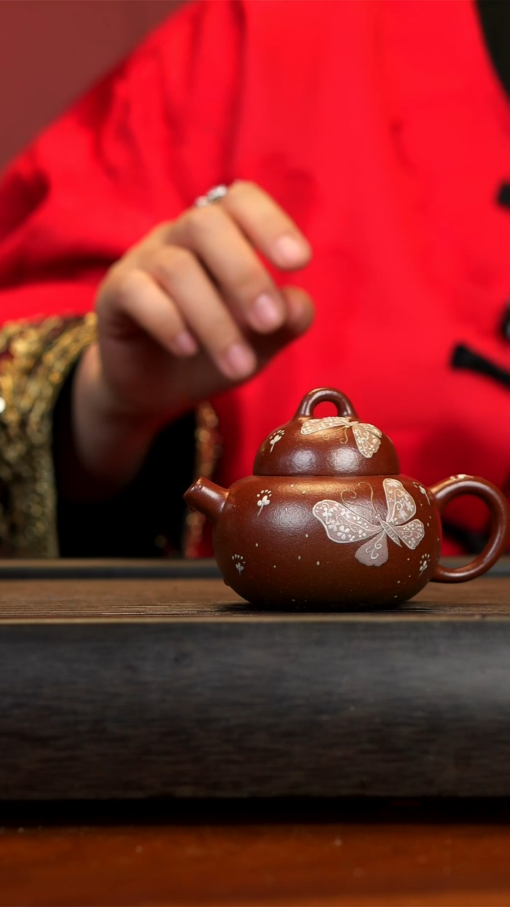 【闪购商品】紫砂茶壶柴烧云柱金蝶