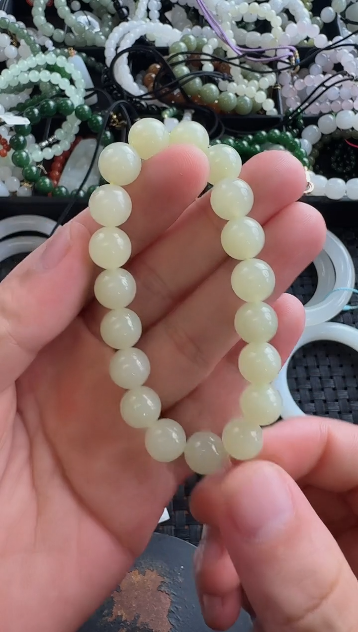 和田玉未镶嵌颈饰10mm黄玉手串