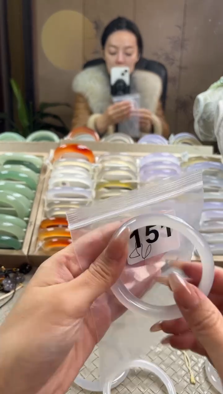 手镯玛瑙/玉髓未镶嵌151