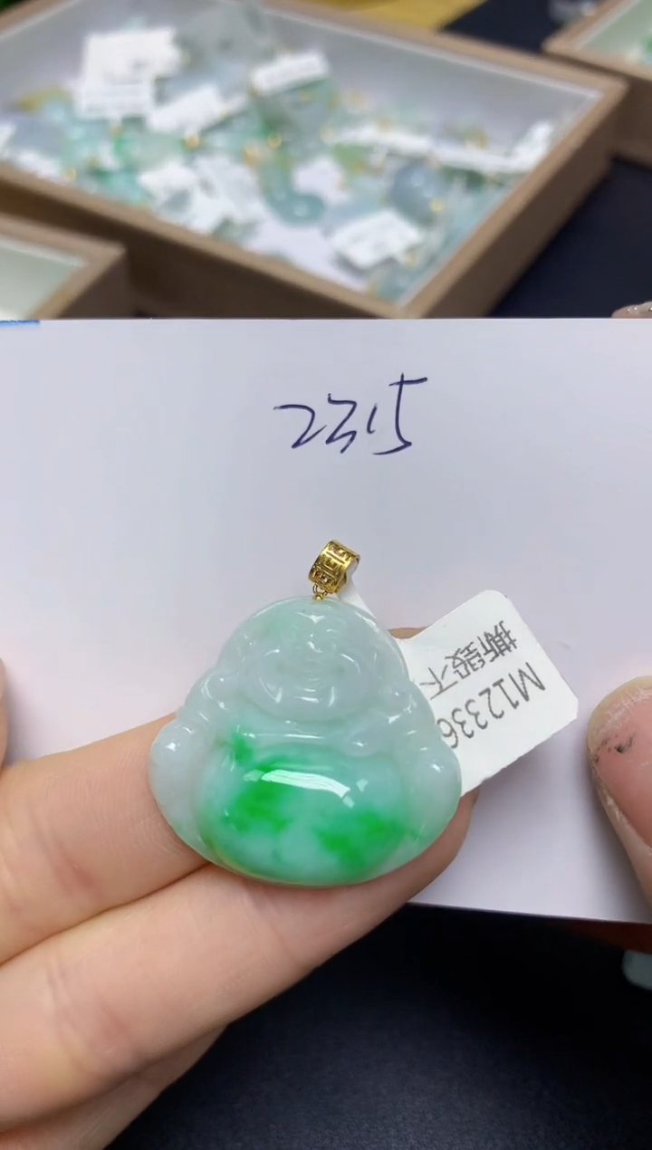 【闪购商品】翡翠挂件18K金镶嵌 天然翡翠A货