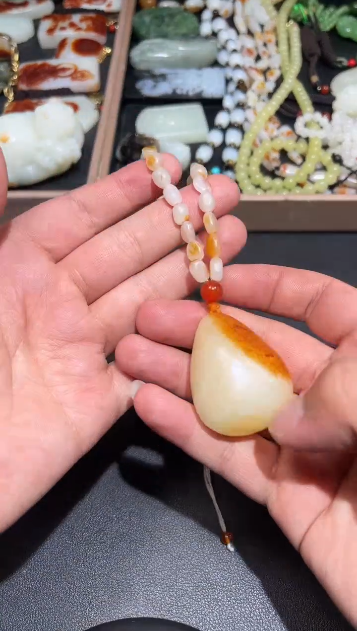 颈饰未镶嵌和田玉（子料）YL-DS-12.4-4