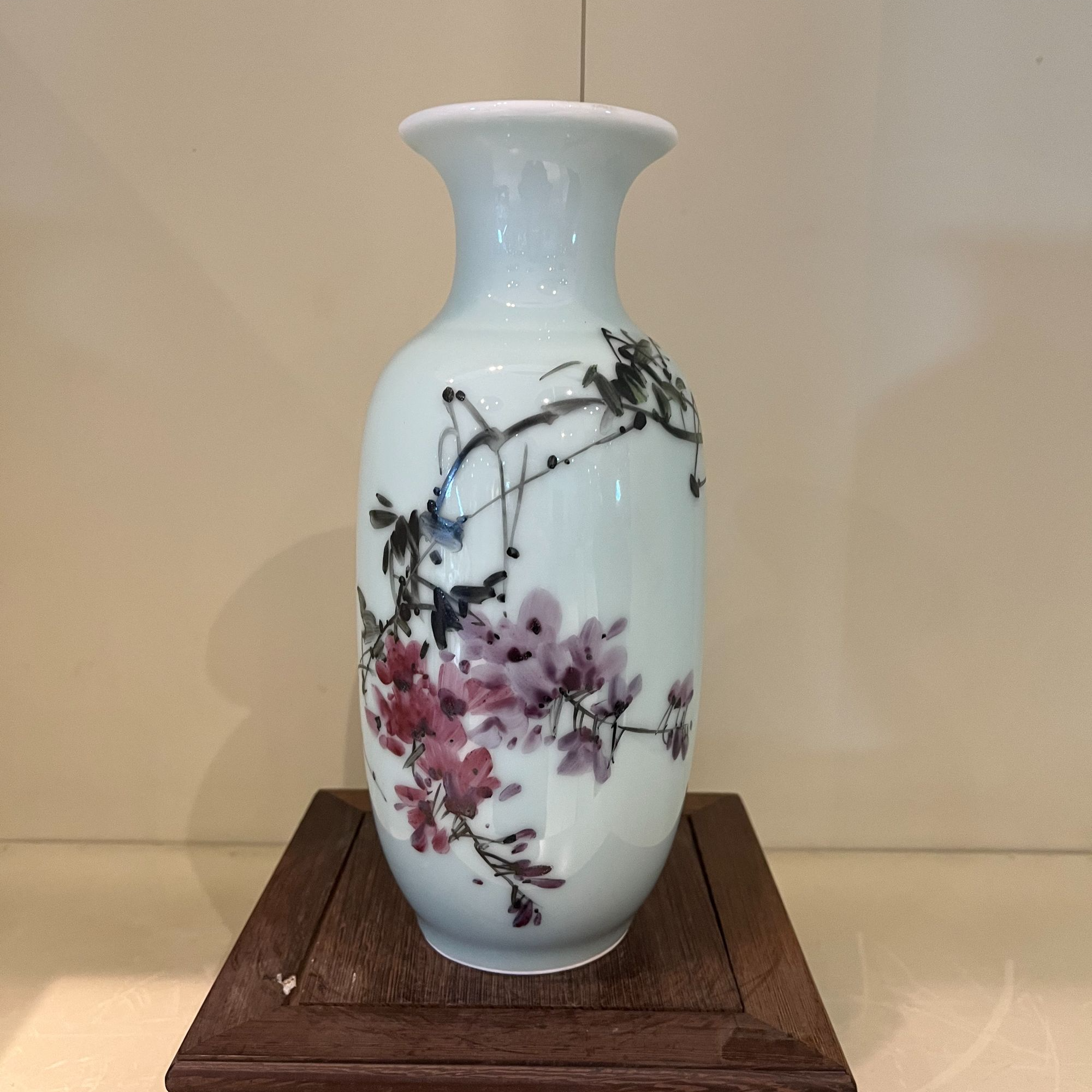 昆仑牌鲁青瓷 圆口瓶 23cm《紫气东来》