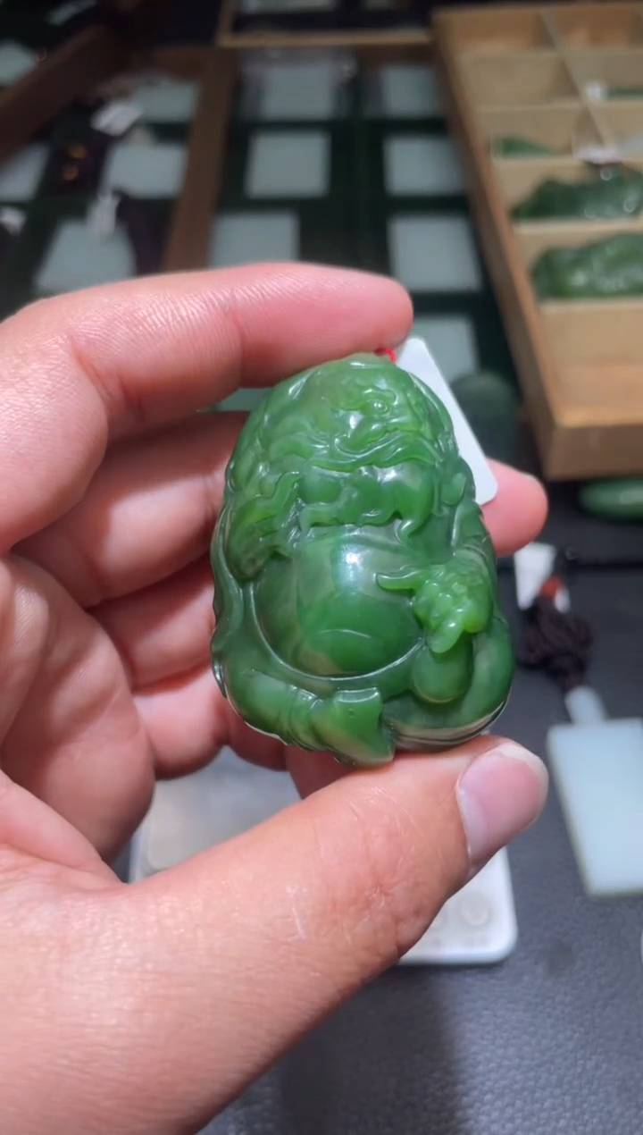 未镶嵌和田玉挂件把件