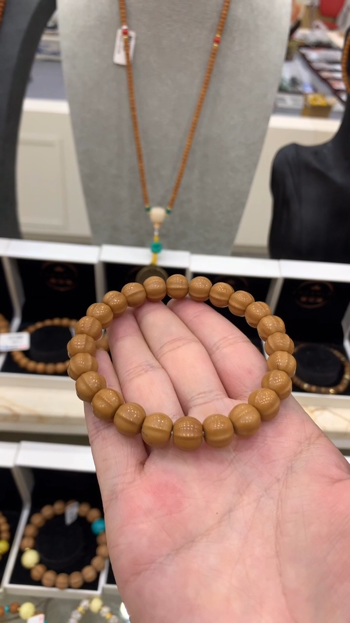 手串猴头核桃瑕疵款猴头雕刻鲨鱼背手串