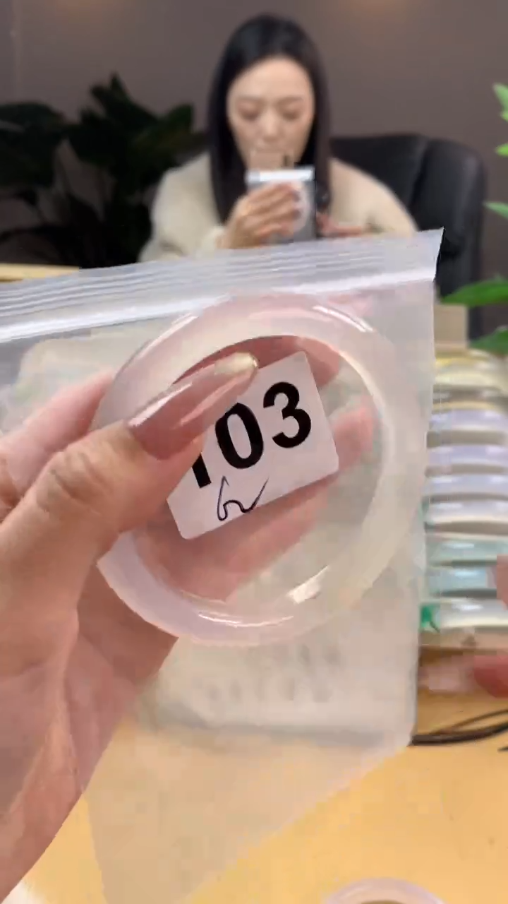 【闪购商品】玛瑙/玉髓手镯未镶嵌103