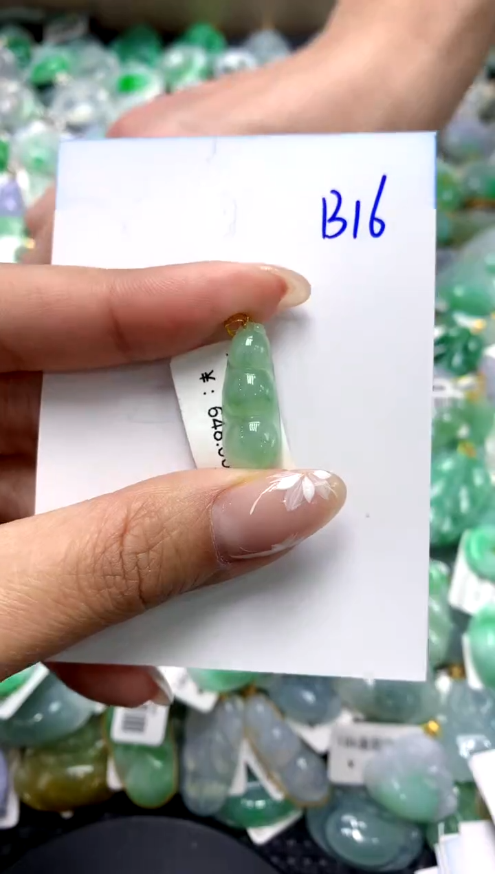 【闪购商品】翡翠颈饰18K金镶嵌111111111111111111