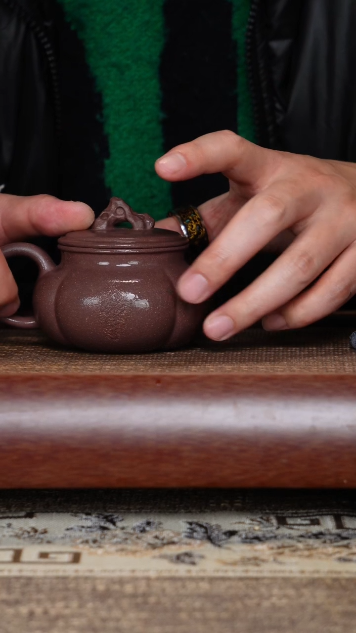 【闪购商品】紫砂茶壶长锦明清风格紫泥福寿康宁刻绘半手工