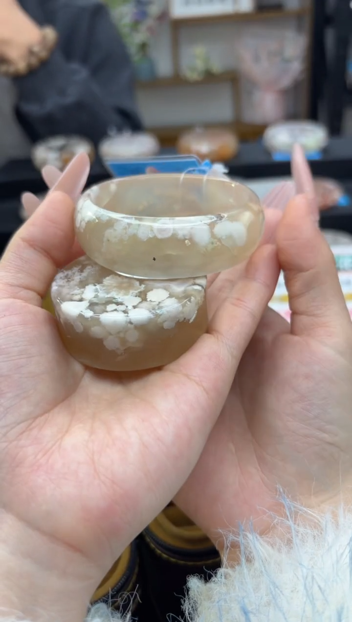 【闪购商品】石英质玉手镯未镶嵌A103(59圈赠送镯心)